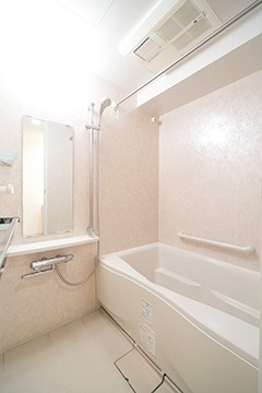 ※写真は同タイプ住戸です。(風呂)