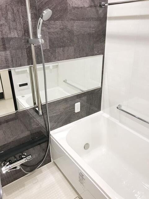 ※写真は同タイプ住戸です。(風呂)