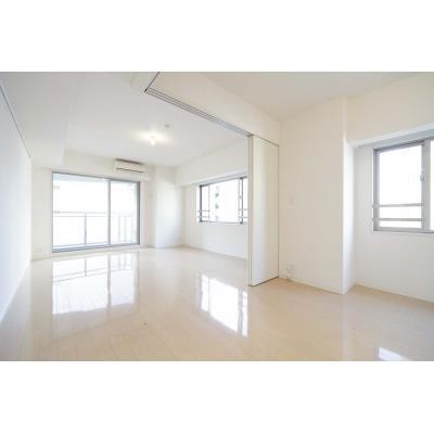 ※写真は同タイプ住戸です。(居間)