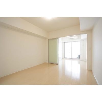 ※写真は同タイプ住戸です。(居間)
