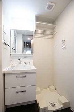 ※写真は同タイプ住戸です。(内装)
