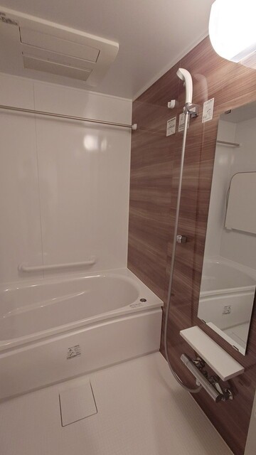 ※写真は同タイプ住戸です。(風呂)