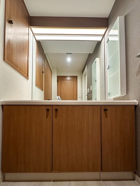 ※写真は同タイプ住戸です。(内装)