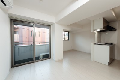 ※写真は同タイプ住戸です。(居間)