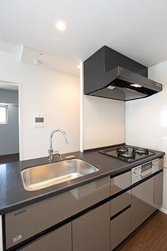 ※写真は同タイプ住戸です。(キッチン)