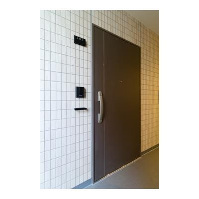※写真は同タイプ住戸です。(玄関)