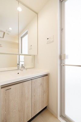 ※写真は同タイプ住戸です。(内装)