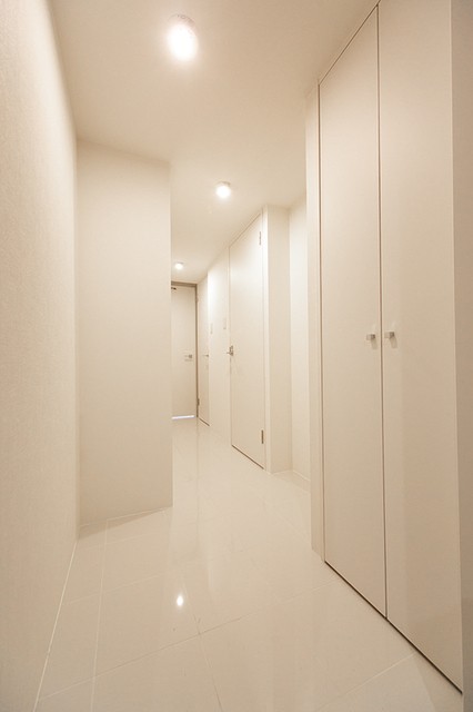 ※写真は同タイプ住戸です。(玄関)