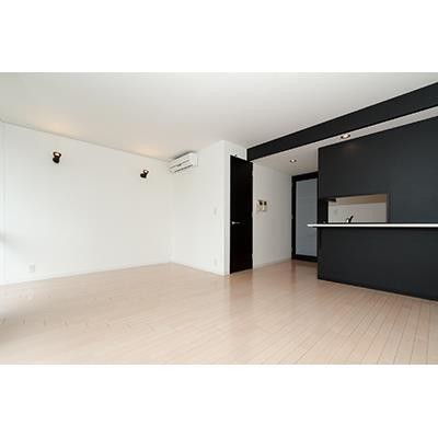 ※写真は同タイプ住戸です。(居間)