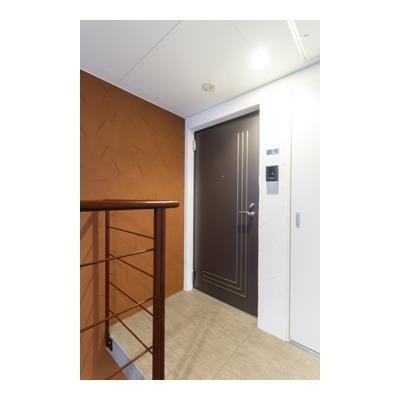 ※写真は同タイプ住戸です。(玄関)