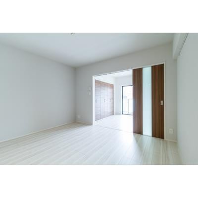 ※写真は同タイプ住戸です。(居間)