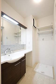 ※写真は同タイプ住戸です。(内装)
