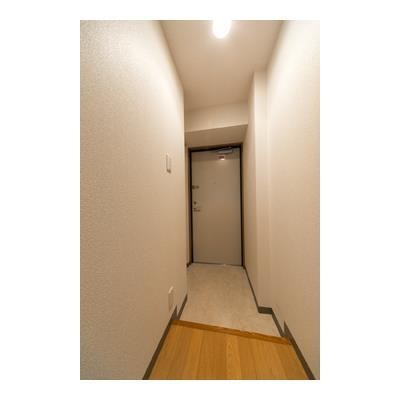 ※写真は同タイプ住戸です。(玄関)