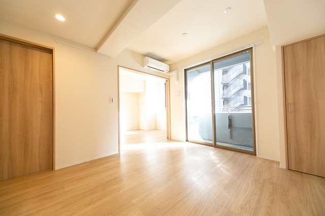 ※写真は同タイプ住戸です。(居間)
