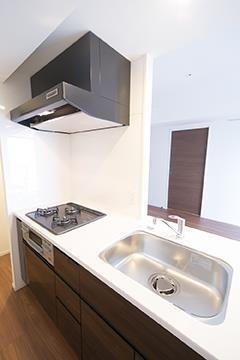 ※写真は同タイプ住戸です。(キッチン)