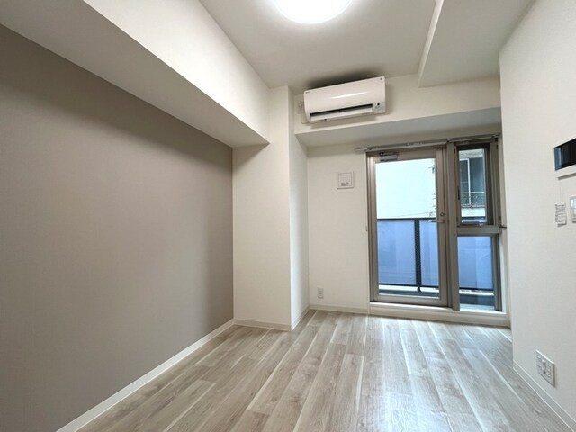 ※写真は同タイプ住戸です。(居間)
