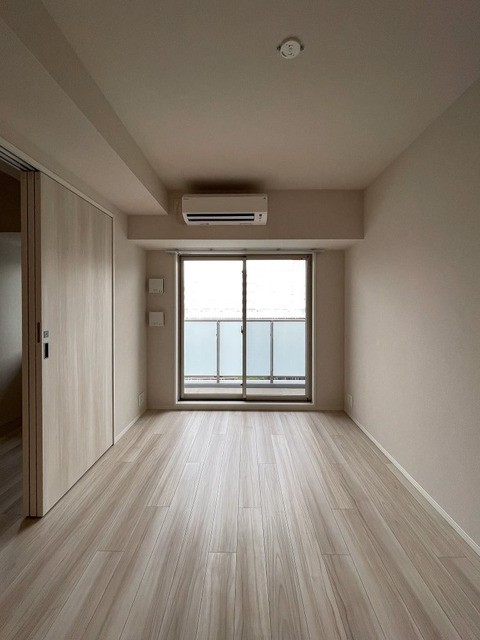 ※写真は同タイプ住戸です。(居間)