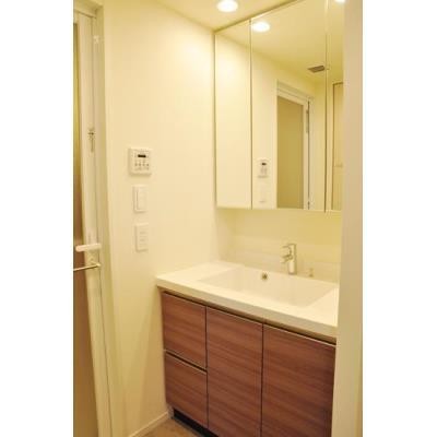 ※写真は同タイプ住戸です。(内装)