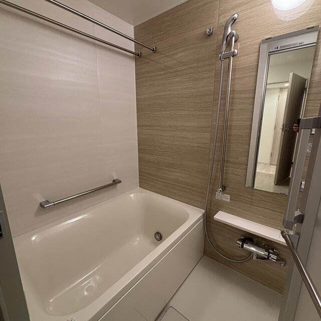 ※写真は同タイプ住戸です。(風呂)
