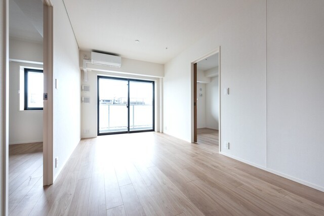 ※写真は同タイプ住戸です。(居間)