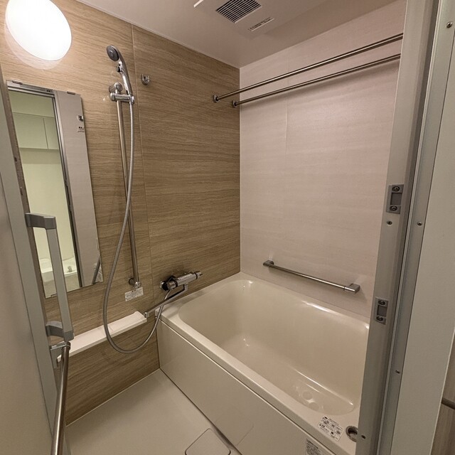 ※写真は同タイプ住戸です。(風呂)