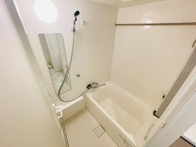 ※写真は同タイプ住戸です。(風呂)