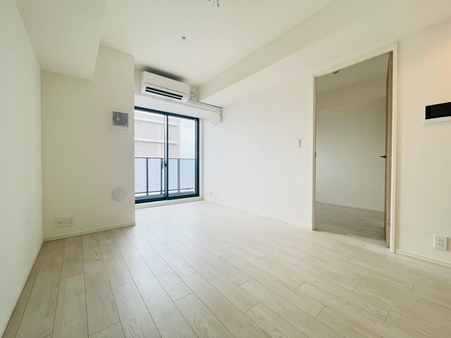 ※写真は同タイプ住戸です。(居間)