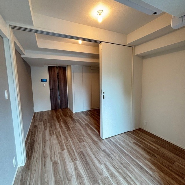 ※写真は同タイプ住戸です。(居間)