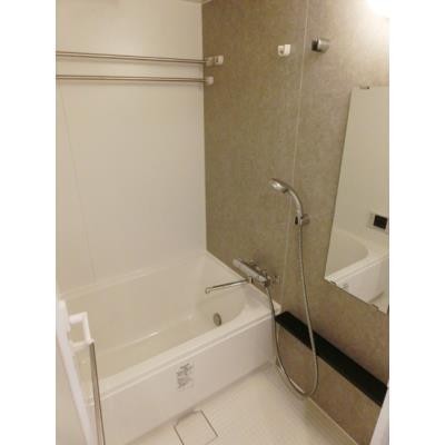 ※写真は同タイプ住戸です。(風呂)