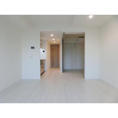 ※写真は同タイプ住戸です。(居間)