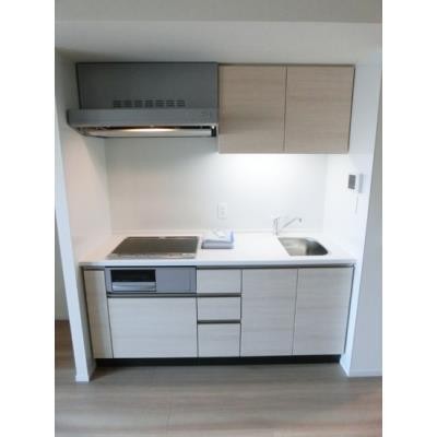 ※写真は同タイプ住戸です。(キッチン)