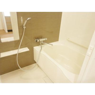 ※写真は同タイプ住戸です。(風呂)