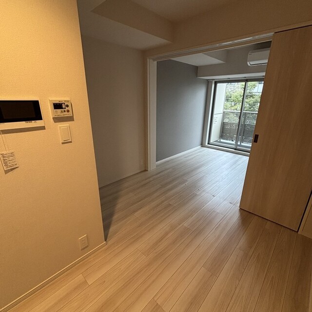 ※写真は同タイプ住戸です。(居間)