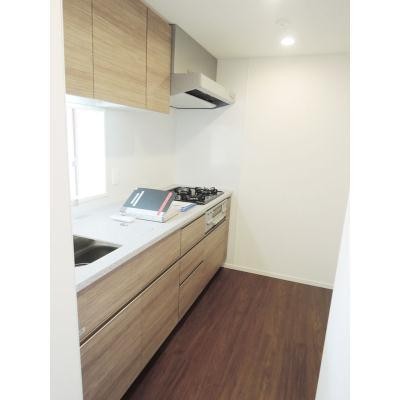 ※写真は同タイプ住戸です。(キッチン)