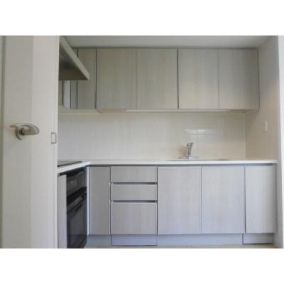 ※写真は同タイプ住戸です。(キッチン)