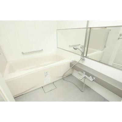 ※写真は同タイプ住戸です。(風呂)