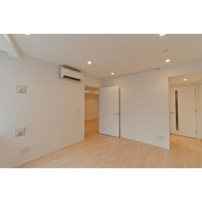 ※写真は同タイプ住戸です。(居間)