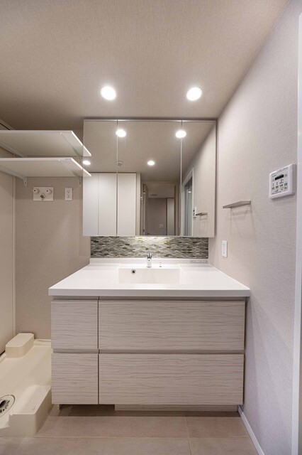 ※写真は同タイプ住戸です。(内装)