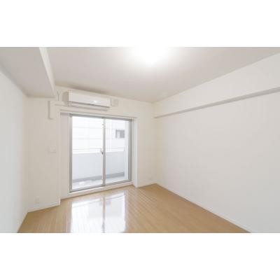 ※写真は同タイプ住戸です。(居間)