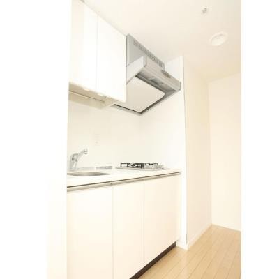 ※写真は同タイプ住戸です。(キッチン)