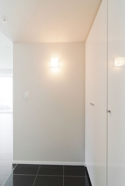 ※写真は同タイプ住戸です。(玄関)