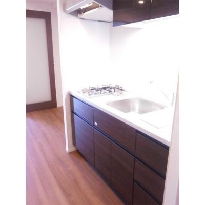 ※写真は同タイプ住戸です。(キッチン)
