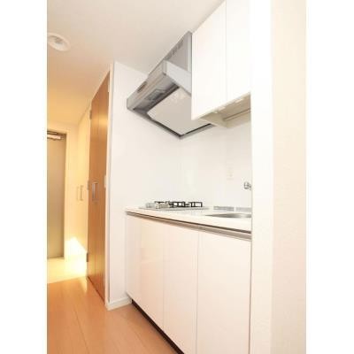 ※写真は同タイプ住戸です。(キッチン)
