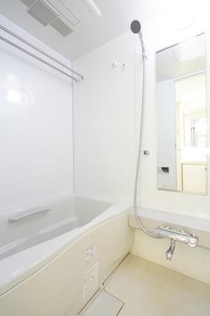 ※写真は同タイプ住戸です。(風呂)