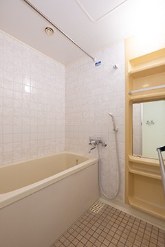 ※写真は同タイプ住戸です。(風呂)