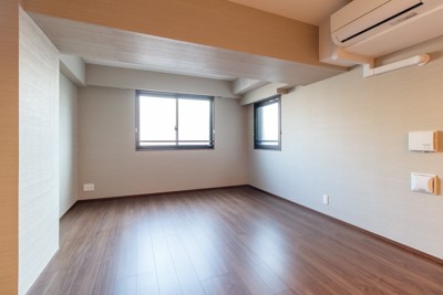 ※写真は同タイプ住戸です。(居間)