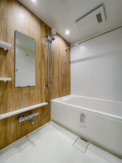 ※写真は同タイプ住戸です。(風呂)