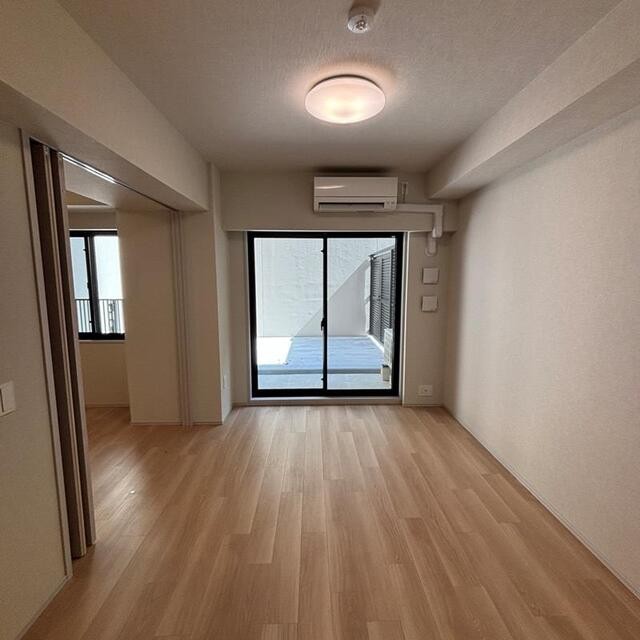 ※写真は同タイプ住戸です。(居間)