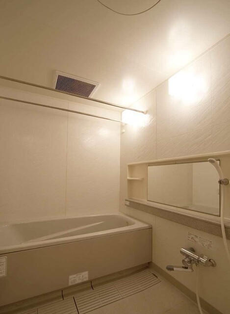 ※写真は同タイプ住戸です。(風呂)