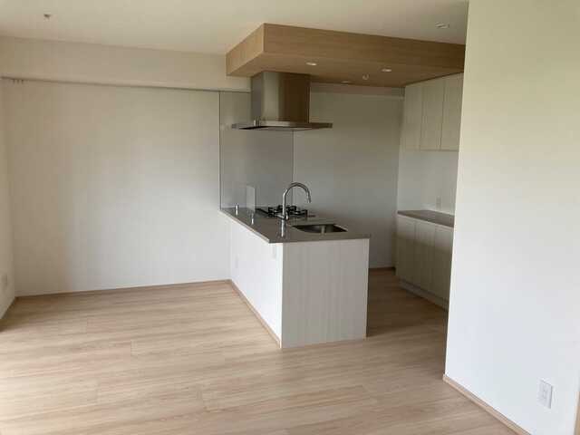 ※写真は同タイプ住戸です。(居間)